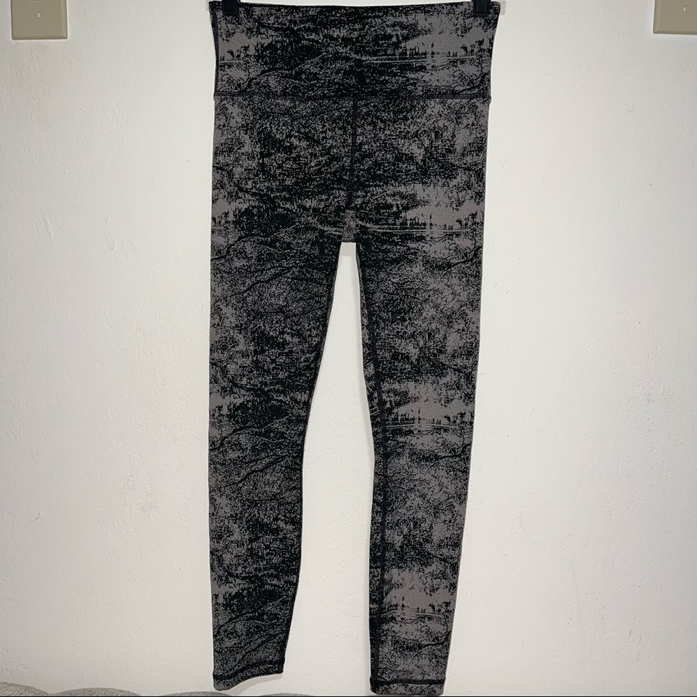 Athleta 7/8 Leggings